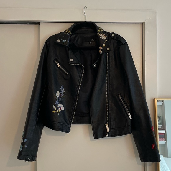 Fate by LFD leather jacket with embroidered flowers - Picture 2 of 6